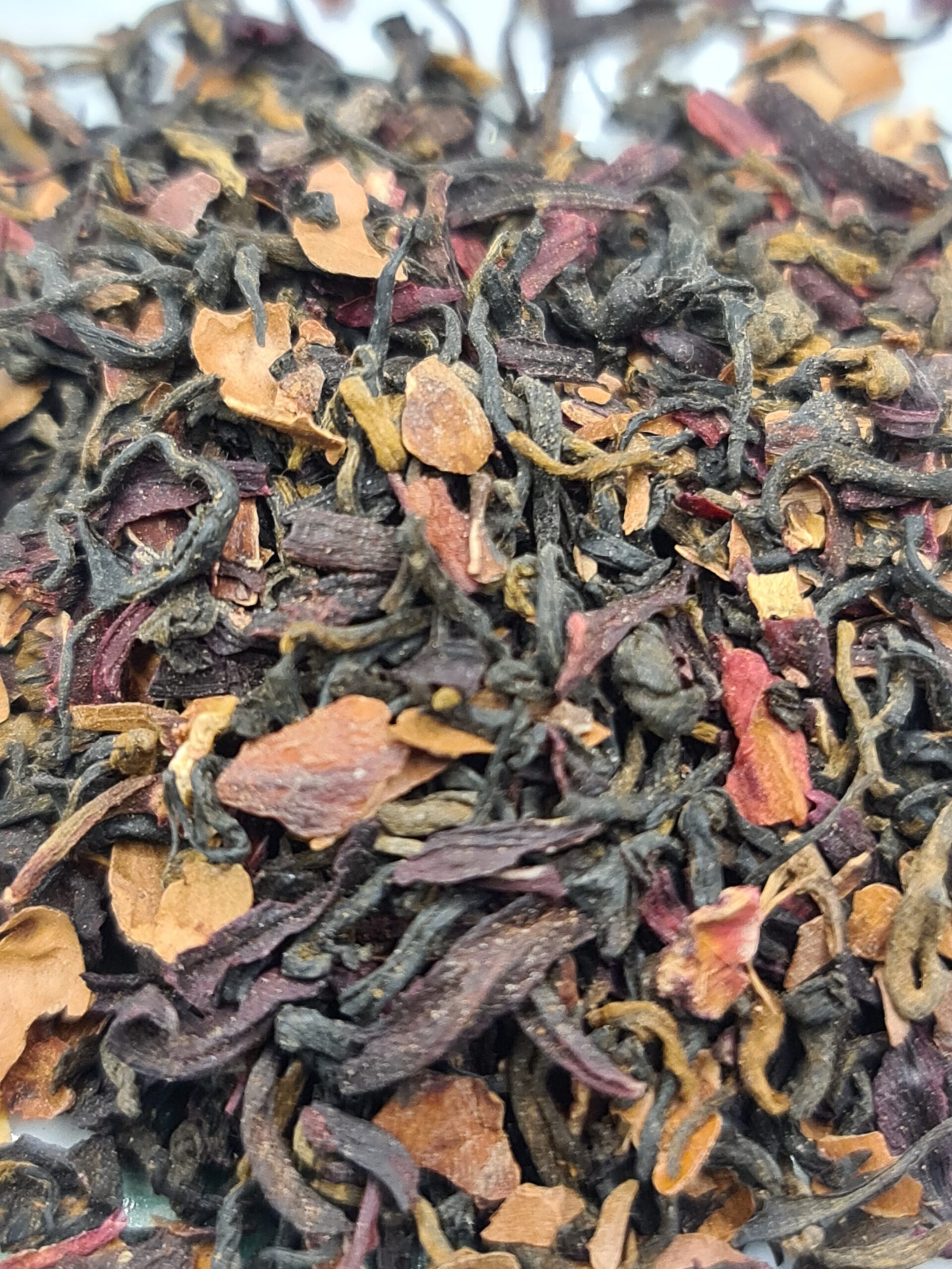 a picture showing detail of the crimson smog tea